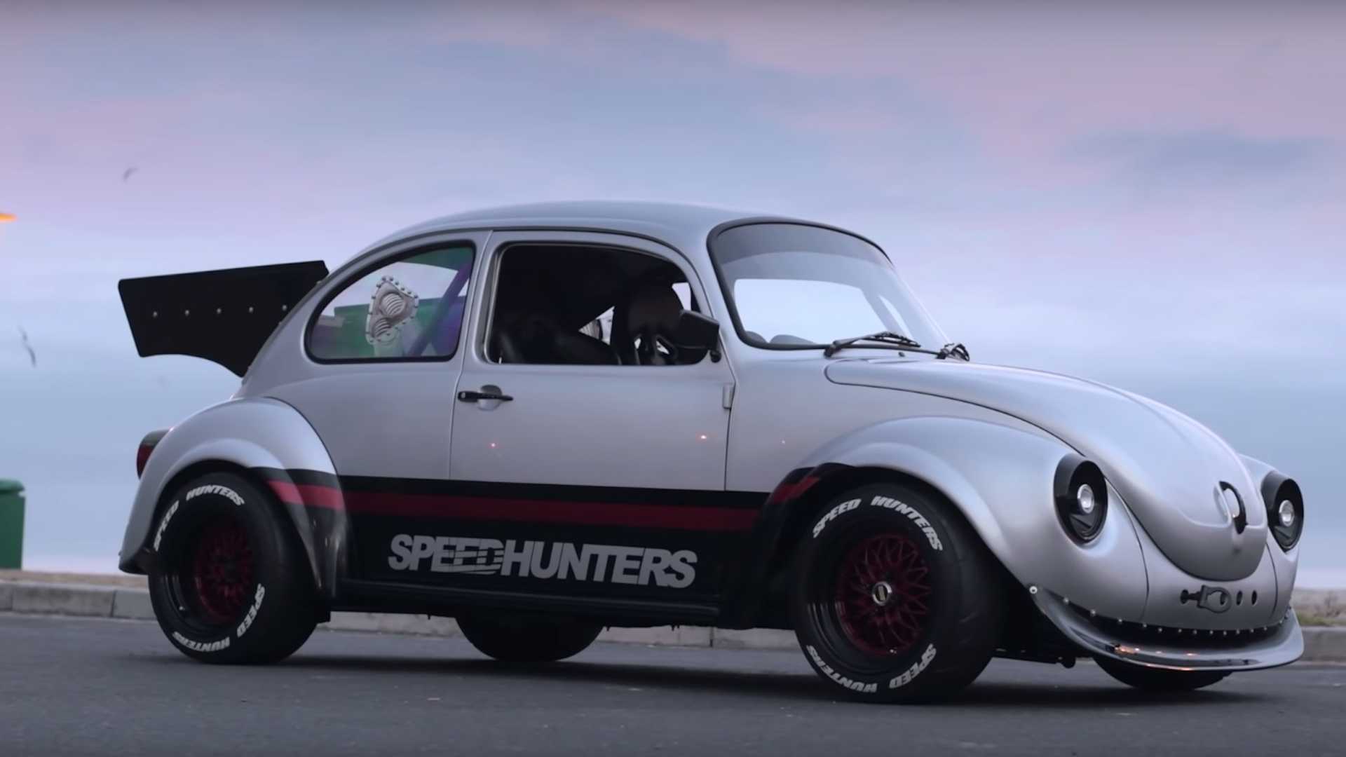 Subaru motorlu Super Beetle’ı modifiye etmek tam 10 yıl aldı!