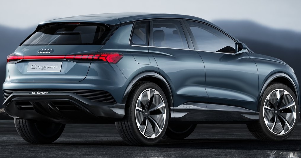 Audi Q4 e-tron concept arka görünümü