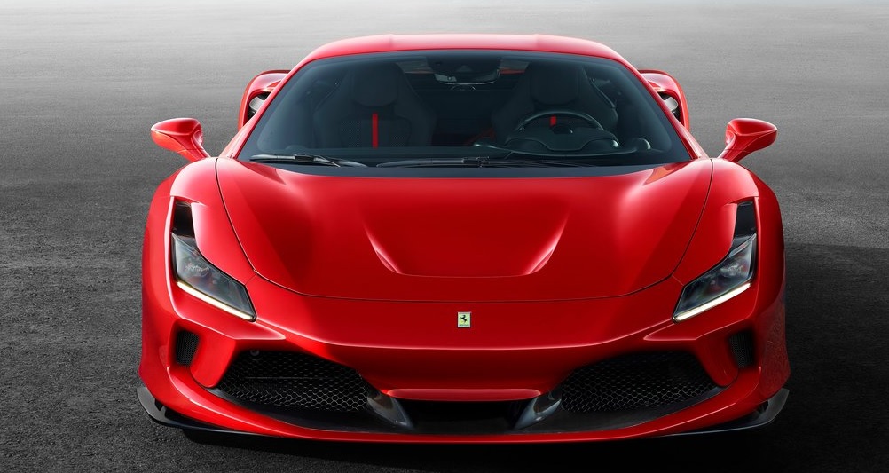 Ferrari F8 Tributo Göz Dolduruyor! Ferrari F8 Tributo görünümü