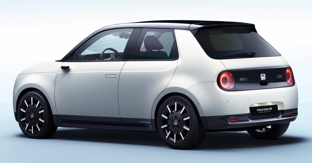Honda e -prototype arka görünümü