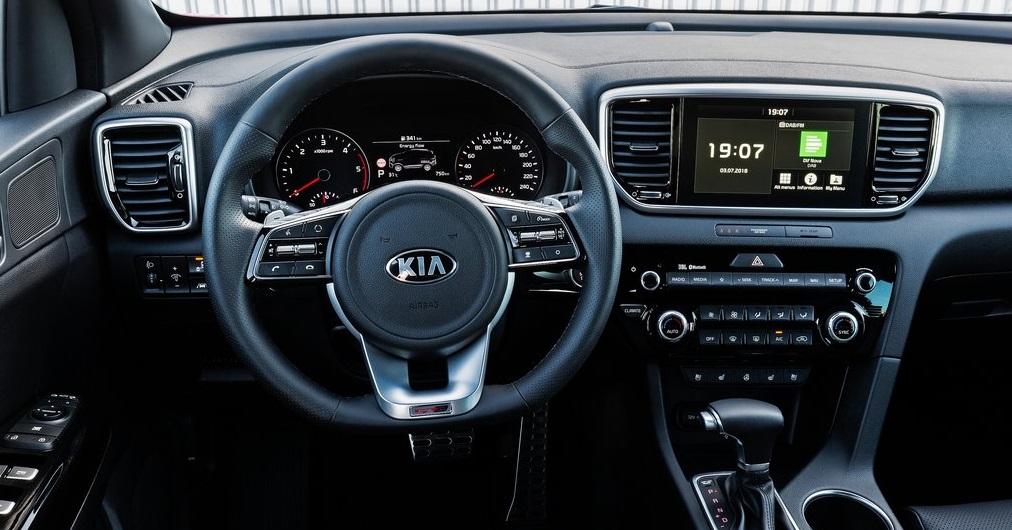 Yeni Sportage iç dizayn