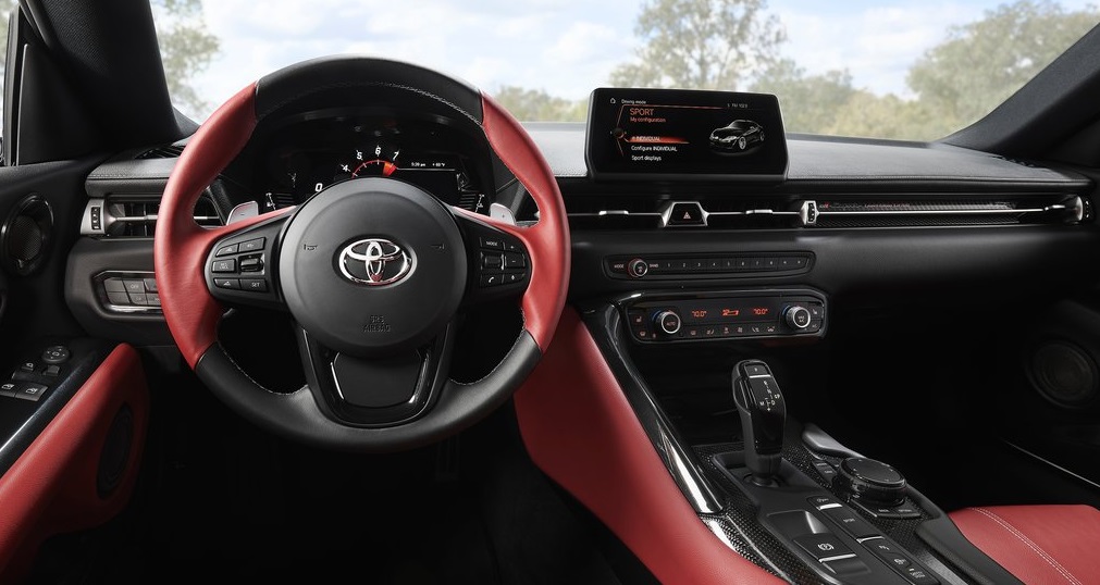 Toyota Supra ön konsolu