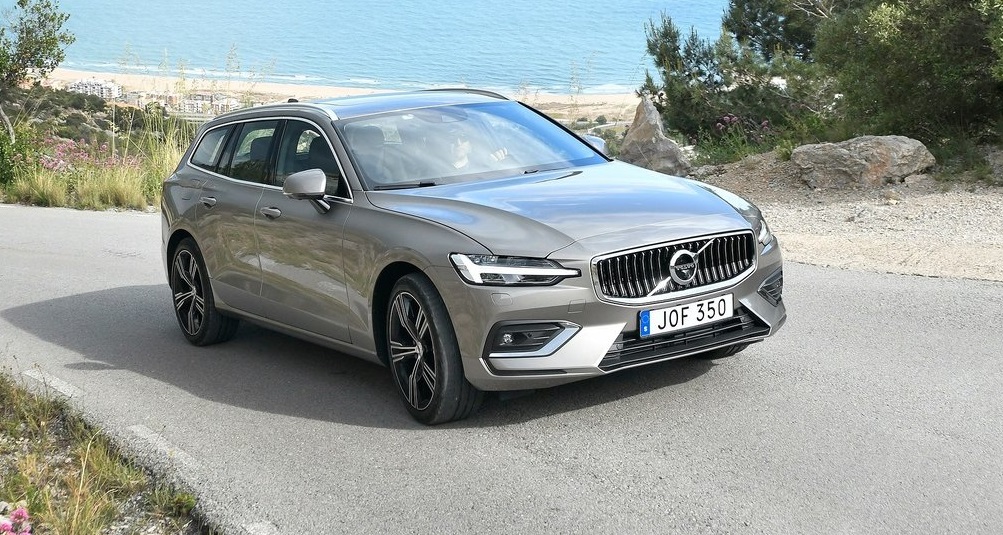 Volvo V60 fotoğraf