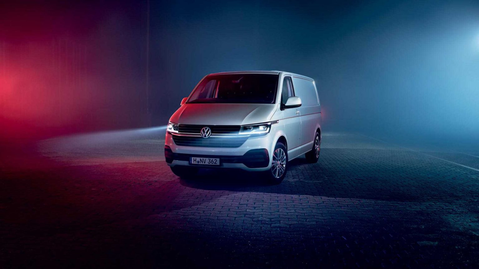 Yüksek teknolojiyle donatılmış yeni Transporter T6.1 tanıtıldı