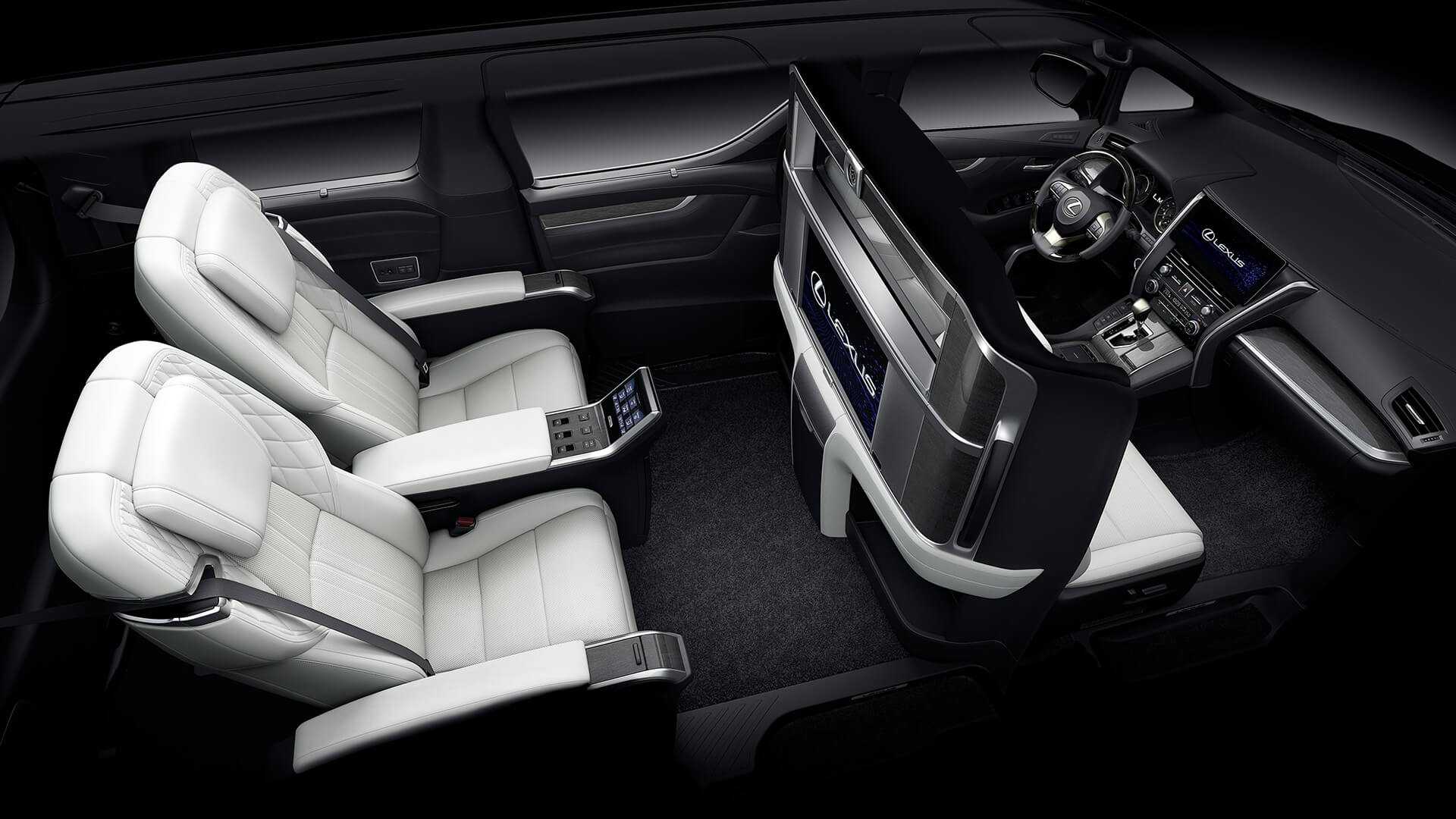 Lexus LM iç dizayn ön konsol