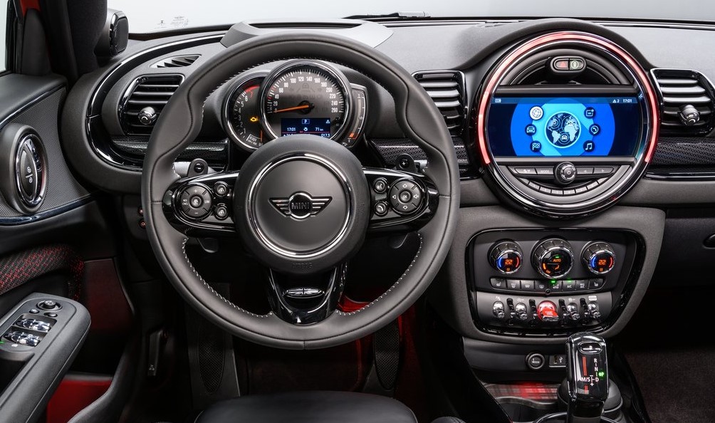 Mini Clubman iç görünüm