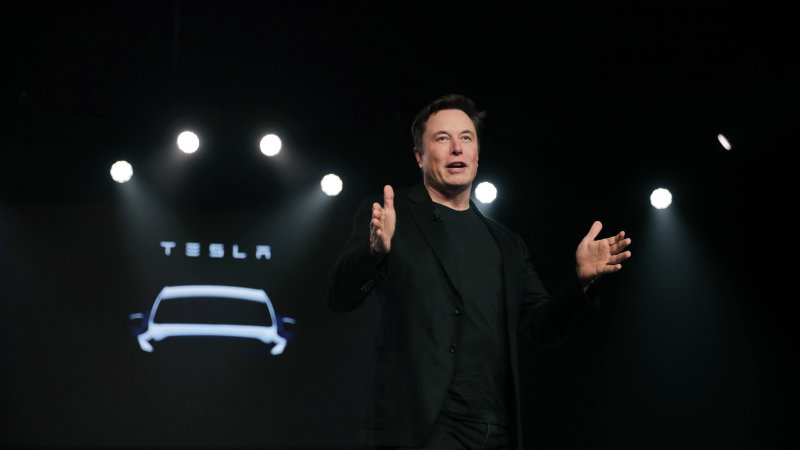 Tesla bilgi sızdırmamaları için çalışanlarını sert bir şekilde uyardı!