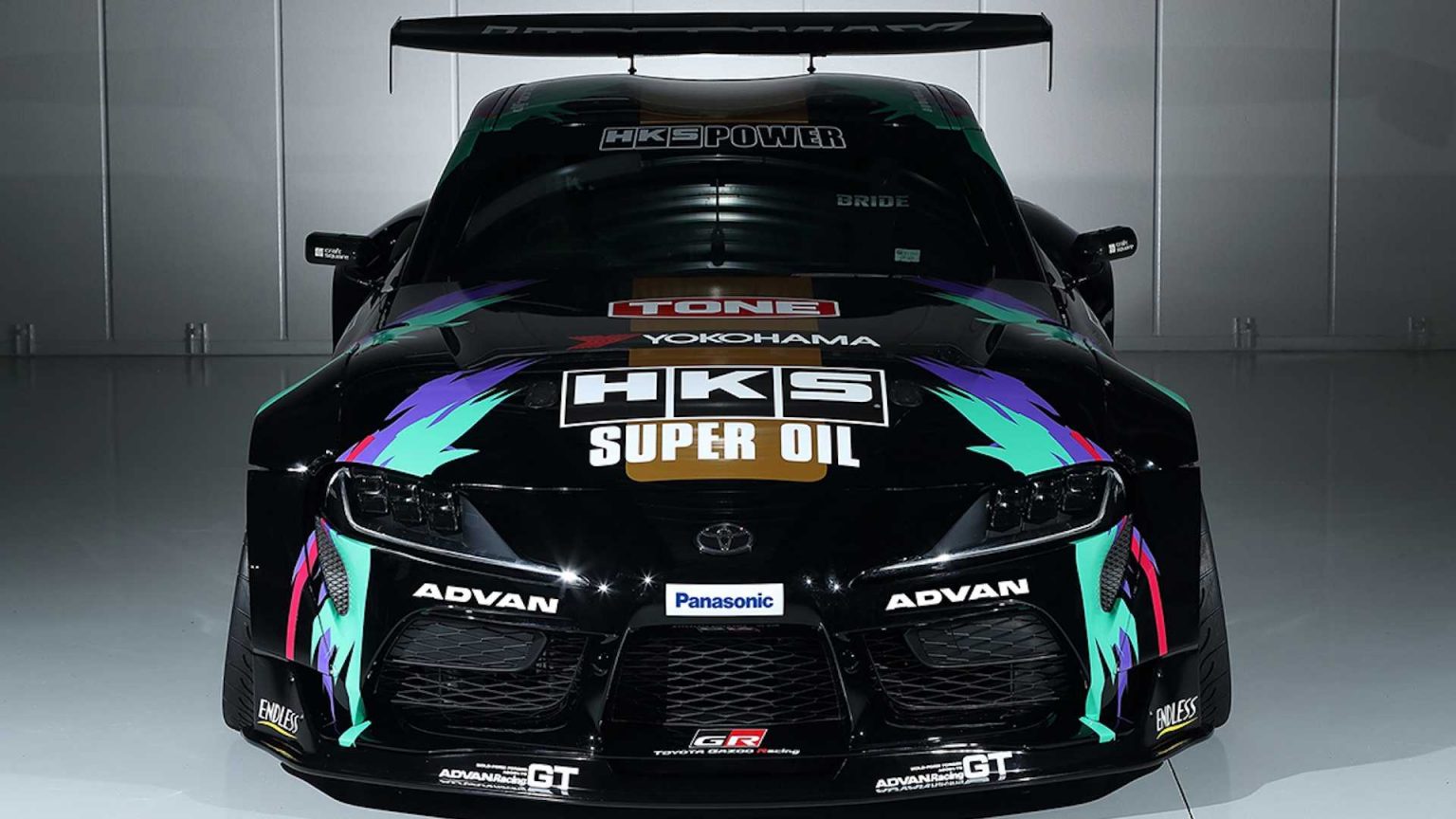 Drift için modifiye edilen ve 690 beygir güce çıkan Supra rüyalarınıza girebilir