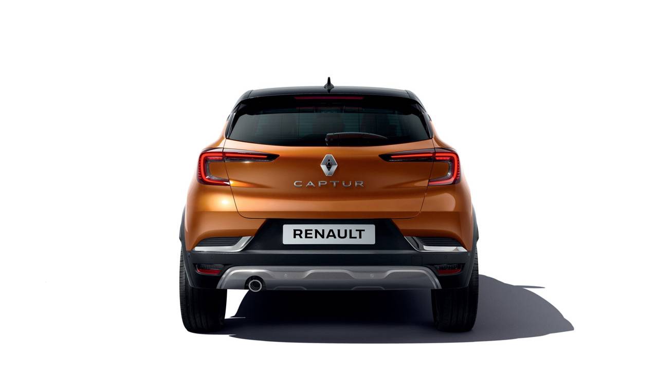 Renault’un yenilediği SUV’u Captur gelişmiş teknolojisiyle öne çıkıyor