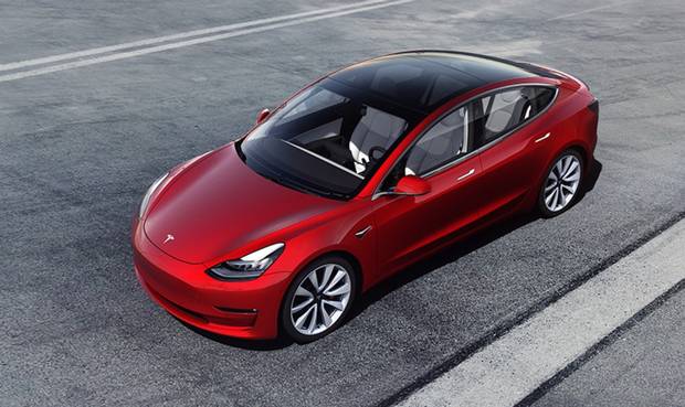 Tesla, Model 3’ün fiyatında indirim yaptı