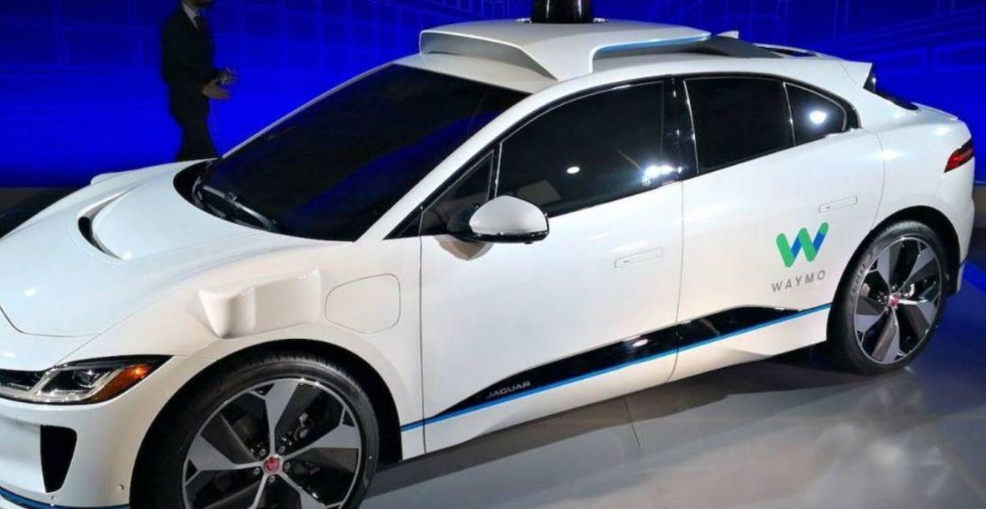 Waymo’nun sürücüsüz araçları ücretsiz WiFi’ye kavuşacak