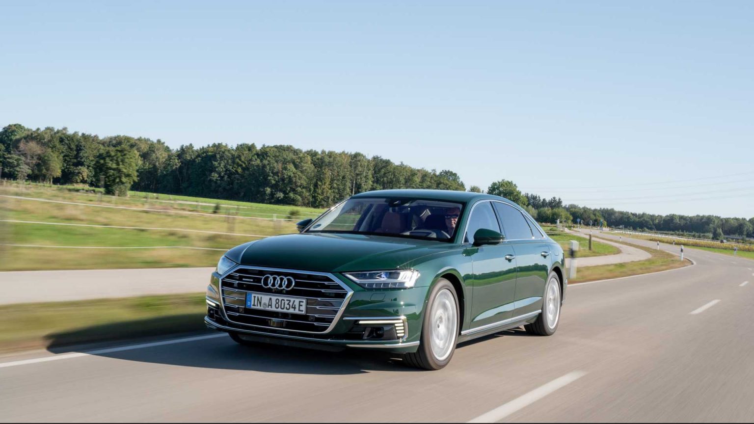 2020 model Audi A8 PHEV’in fiyatı netleşti