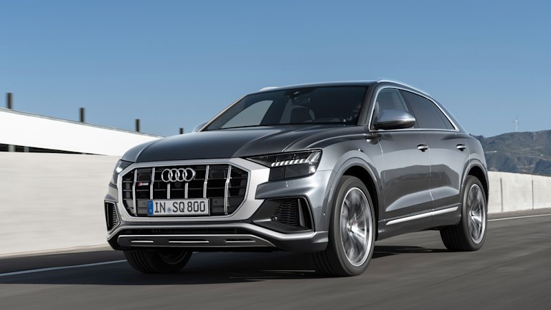 Audi 500 beygirlik crossover modeli SQ8’in fiyatını duyurdu
