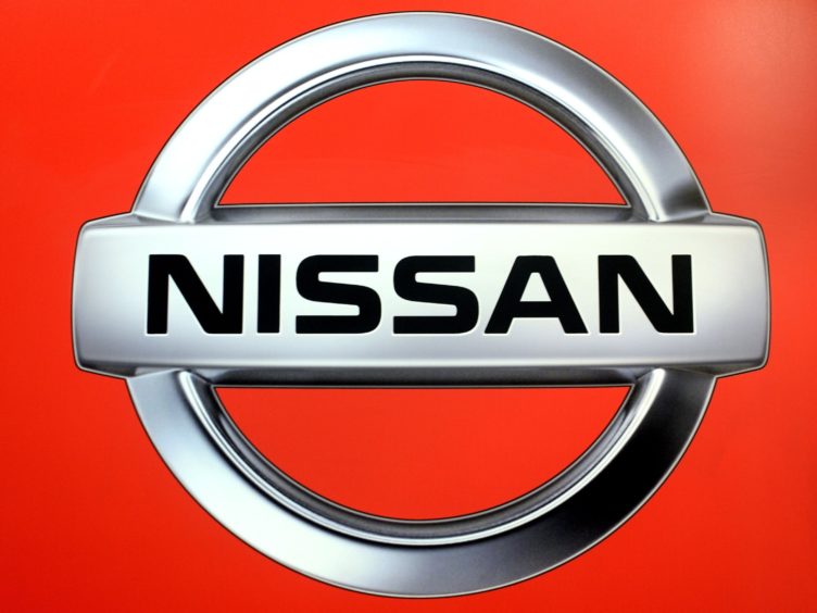 Nissan ve Ford da üretimi durdurdu
