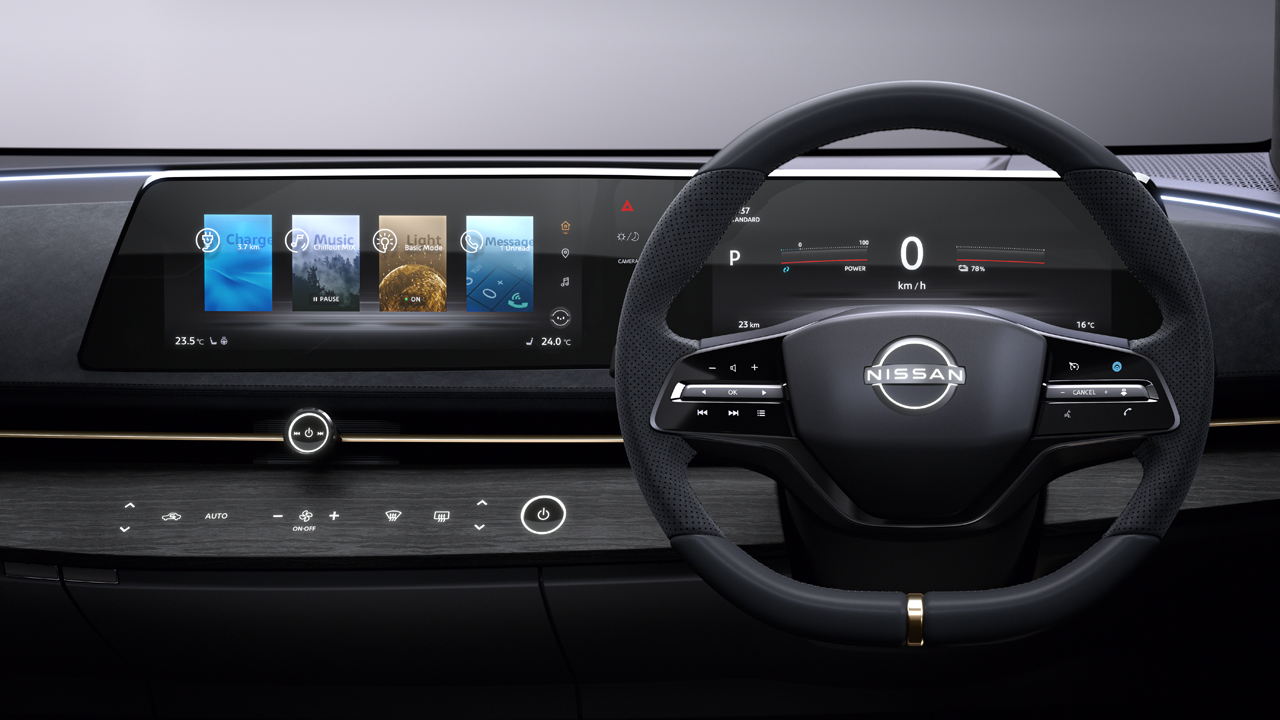‘Dev ekran’ modasına uymayan Nissan’dan akılcı çözüm!