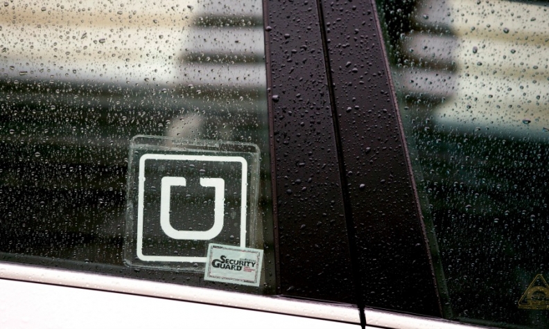 Uber, şoförlerine araç dezenfektanı göndermeye başladı