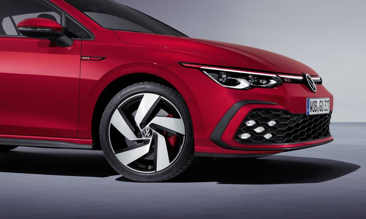 Yeni VW Golf GTI için önümüzdeki seneye işaret edildi