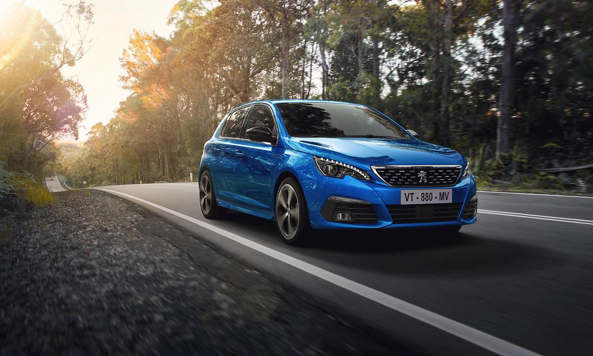 Yeni Peugeot 308’lerde dijital i-Cockpit teknolojsine geçildi