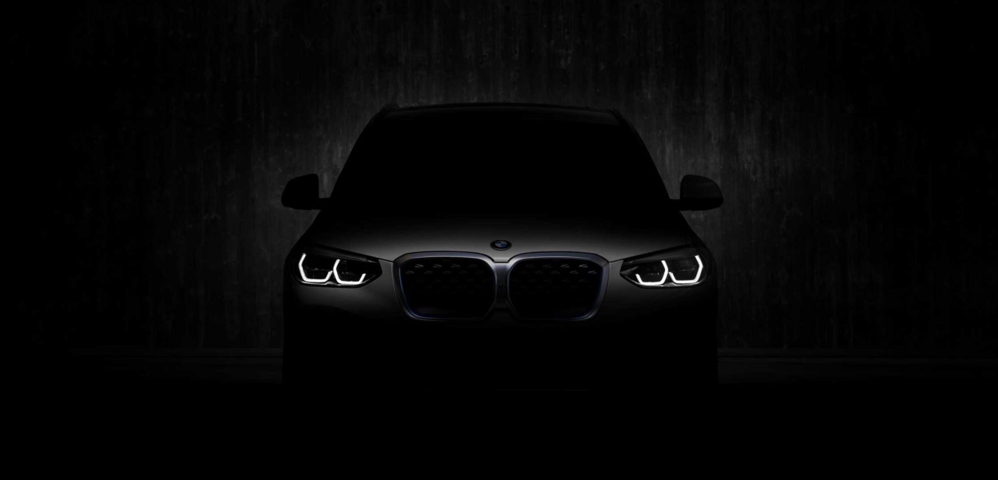 BMW iX3’ün seri üretime girecek versiyonu haftaya tanıtılacak
