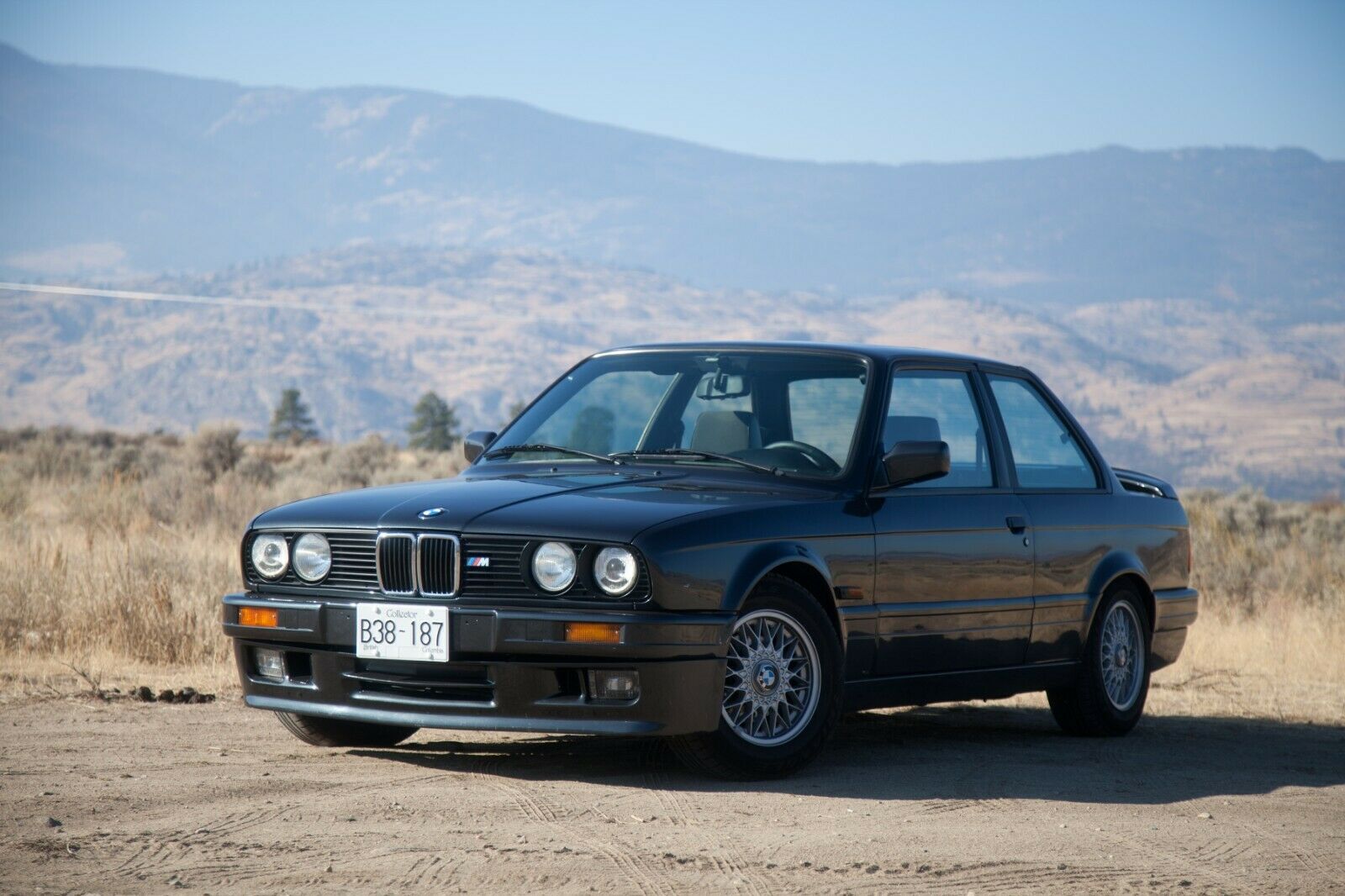 Nadir bulunan BMW 320iS eBay’de satışa çıktı