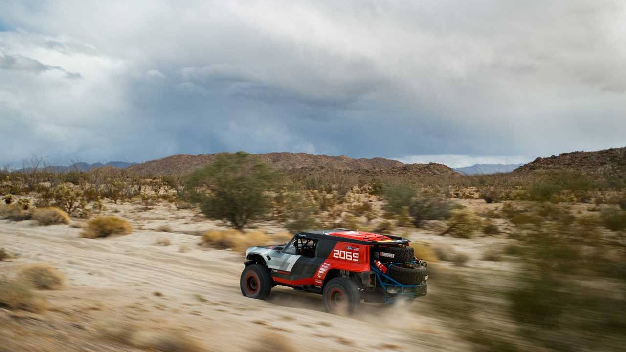 Yarış ekibi isterse Ford, Bronco R modelini geliştirebilir
