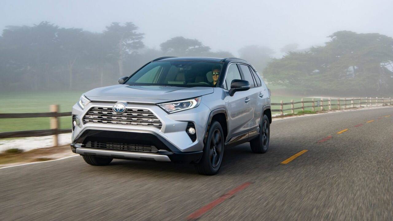 2021 RAV4 Hibrid modeli için yeni XLE Premium paketi geldi