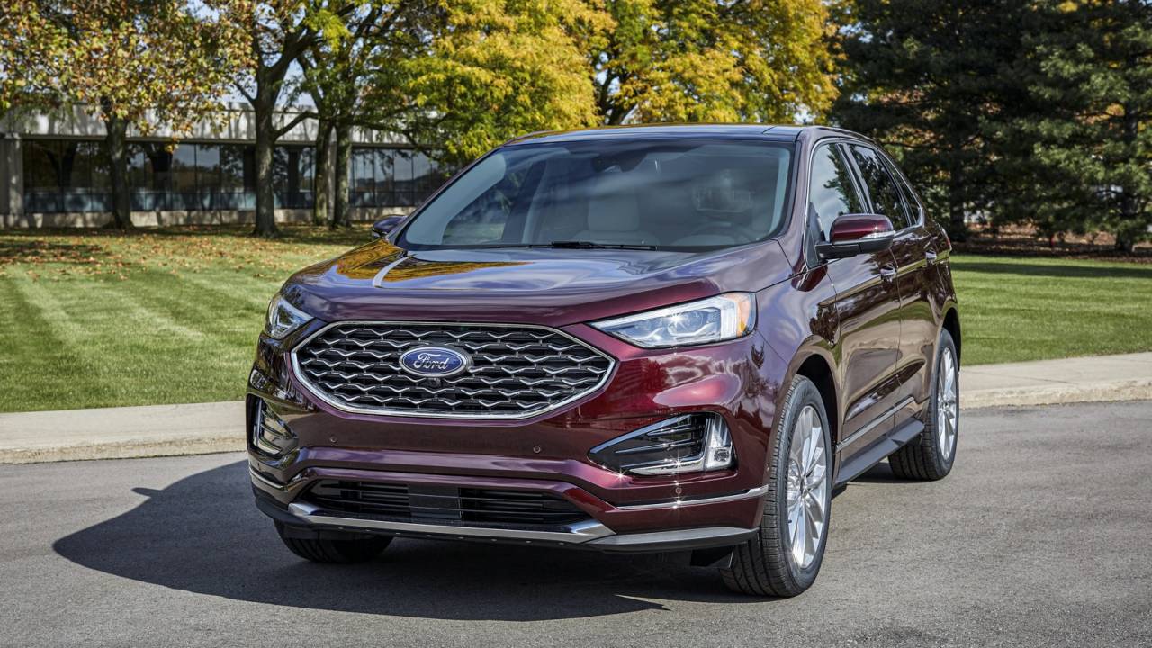 Yenilenen Ford Edge’de Mustang Mach-E esintileri göze çarpıyor