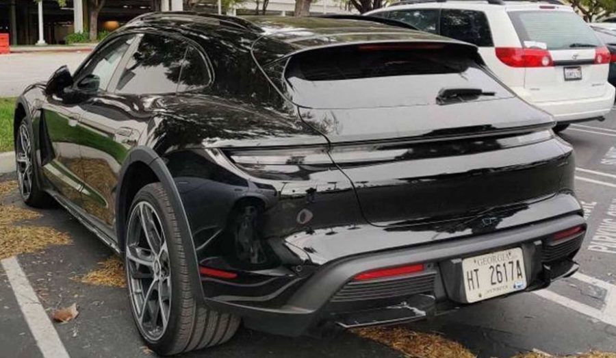 Porsche Taycan Cross Turismo