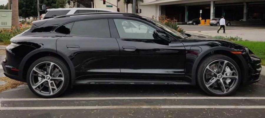 Porsche Taycan Cross Turismo