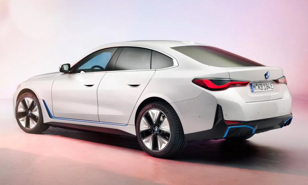 2021 BMW i4