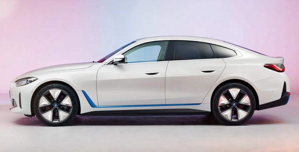 2021 BMW i4