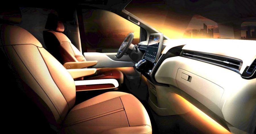 Hyundai Staria 
