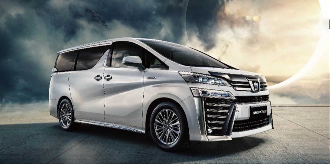 Toyota Crown Vellfire