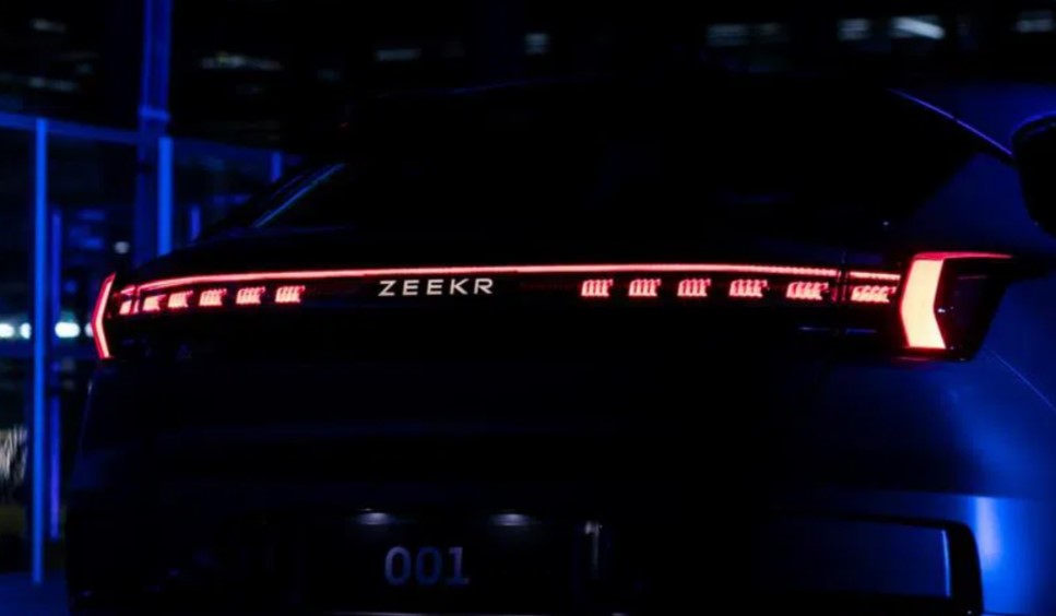 Zeekr 001
