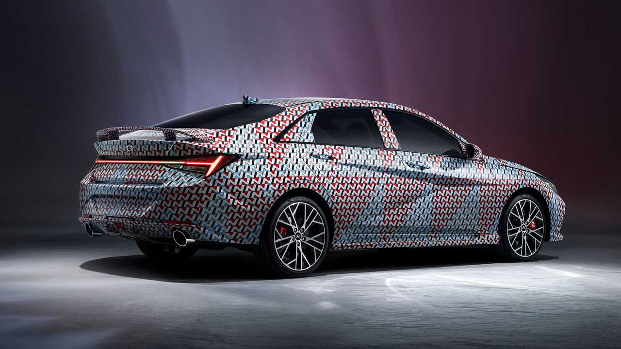 2022 Hyundai Elantra N Casus Fotoğraflarda Kendini Gösterdi 2022 Hyundai Elantra N