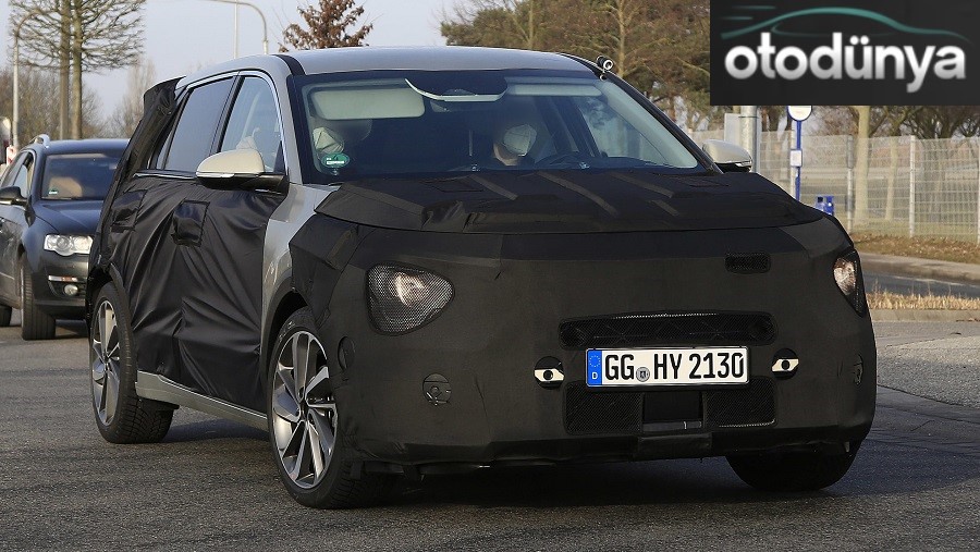 2021 Kia Niro Azaltılmış Kamuflajla Görüntülendi 2021 Kia Niro