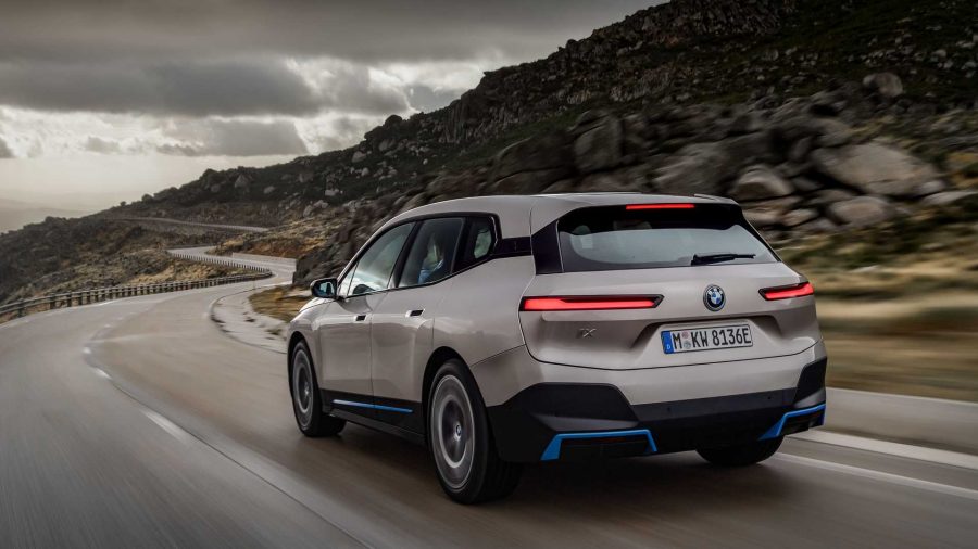 BMW iX 
