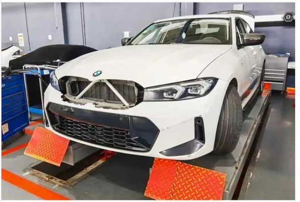 2022 BMW 3