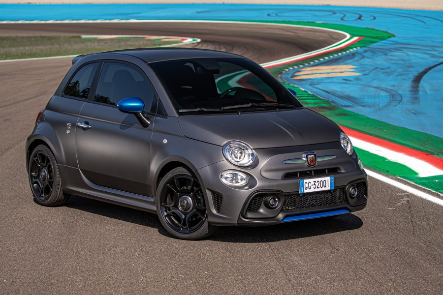 Abarth F595 Özel Serisi Tanıtıldı! Tam Pİerformans Canavarı Abarth F595