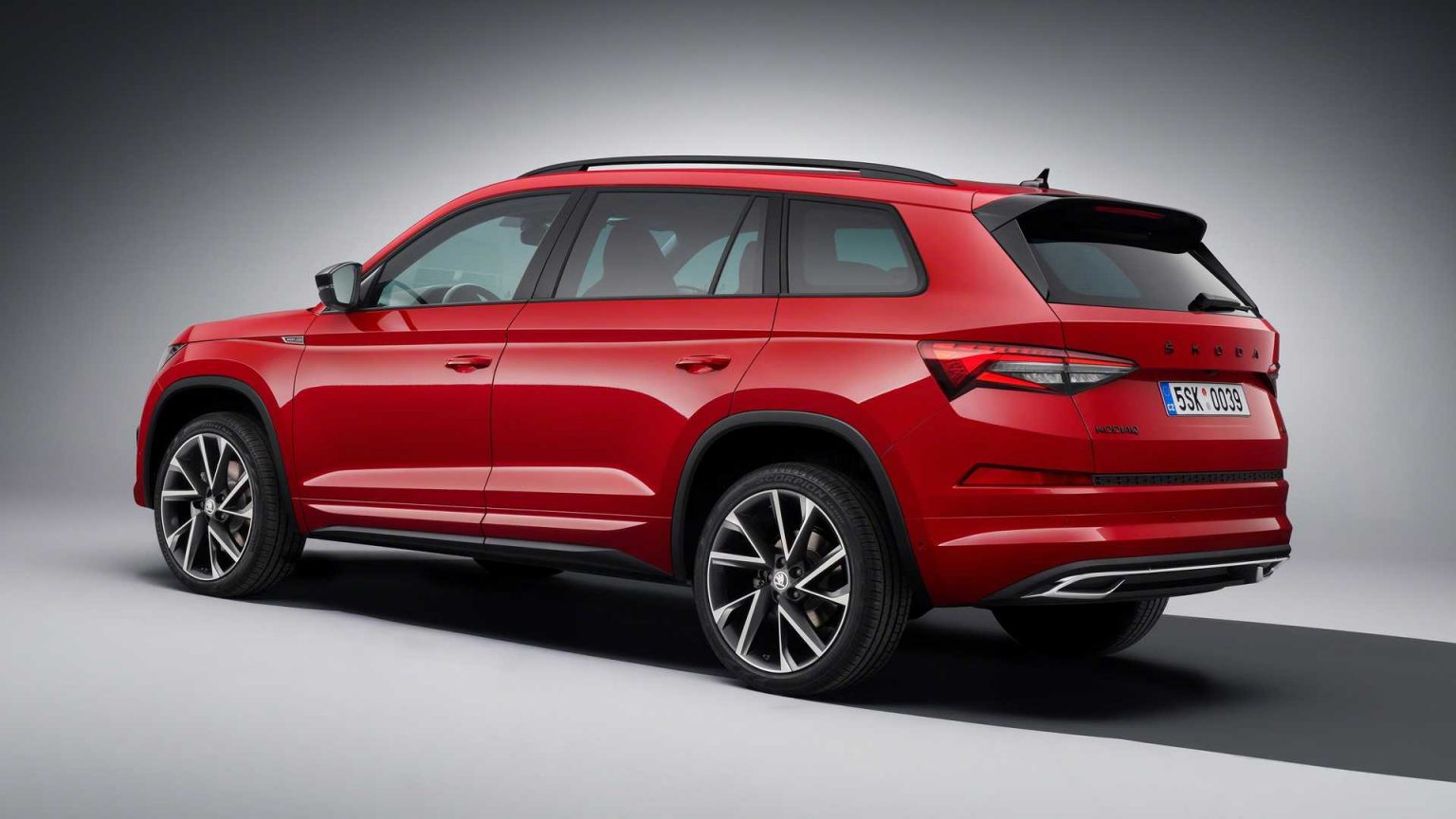 Yenilenmiş 2021 Skoda Kodiaq Türkiye’de! Kampanyalı Fiyatlar 2021 skoda kodiaq türkiye 2