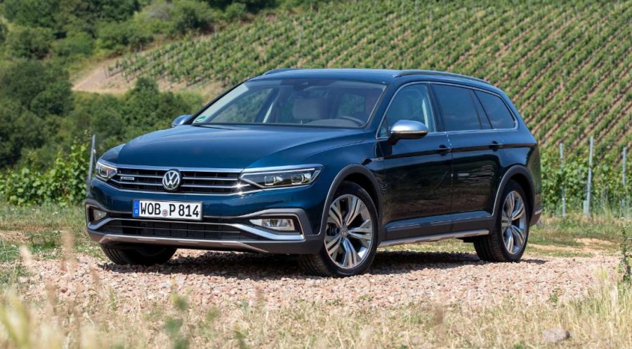 2021 volkswagen passat alltrack 2