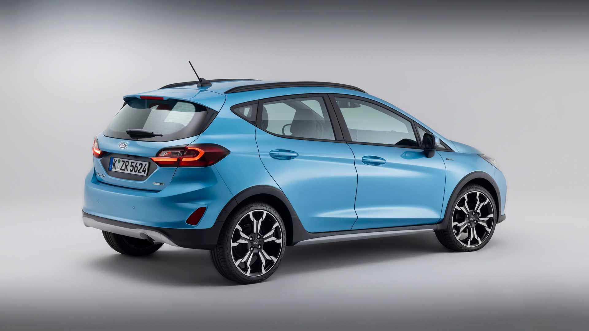 2022 ford fiesta active