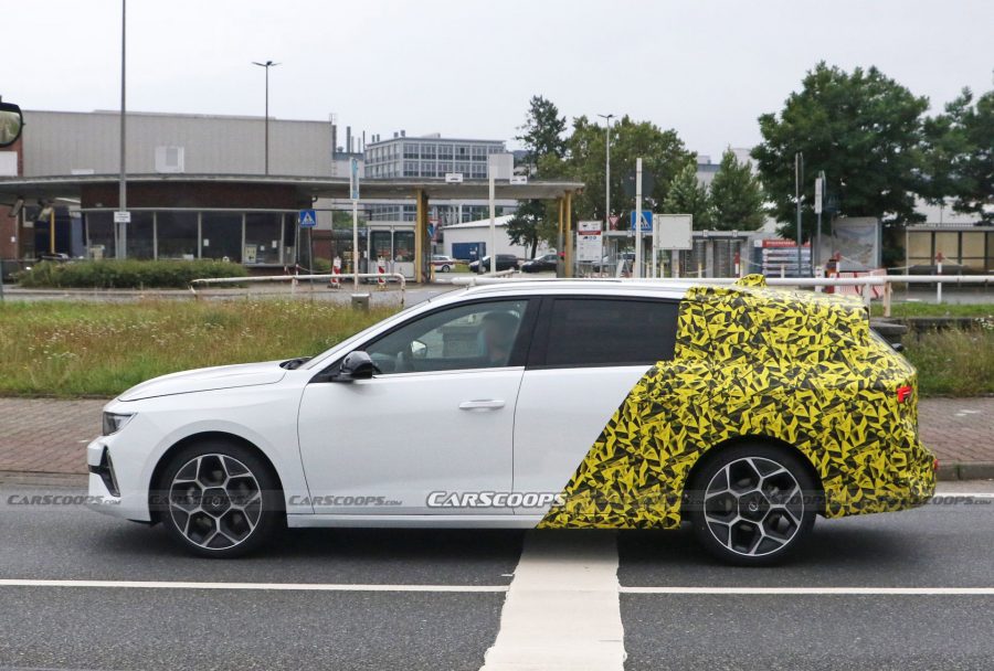 2022 opel astra sports tourer 4