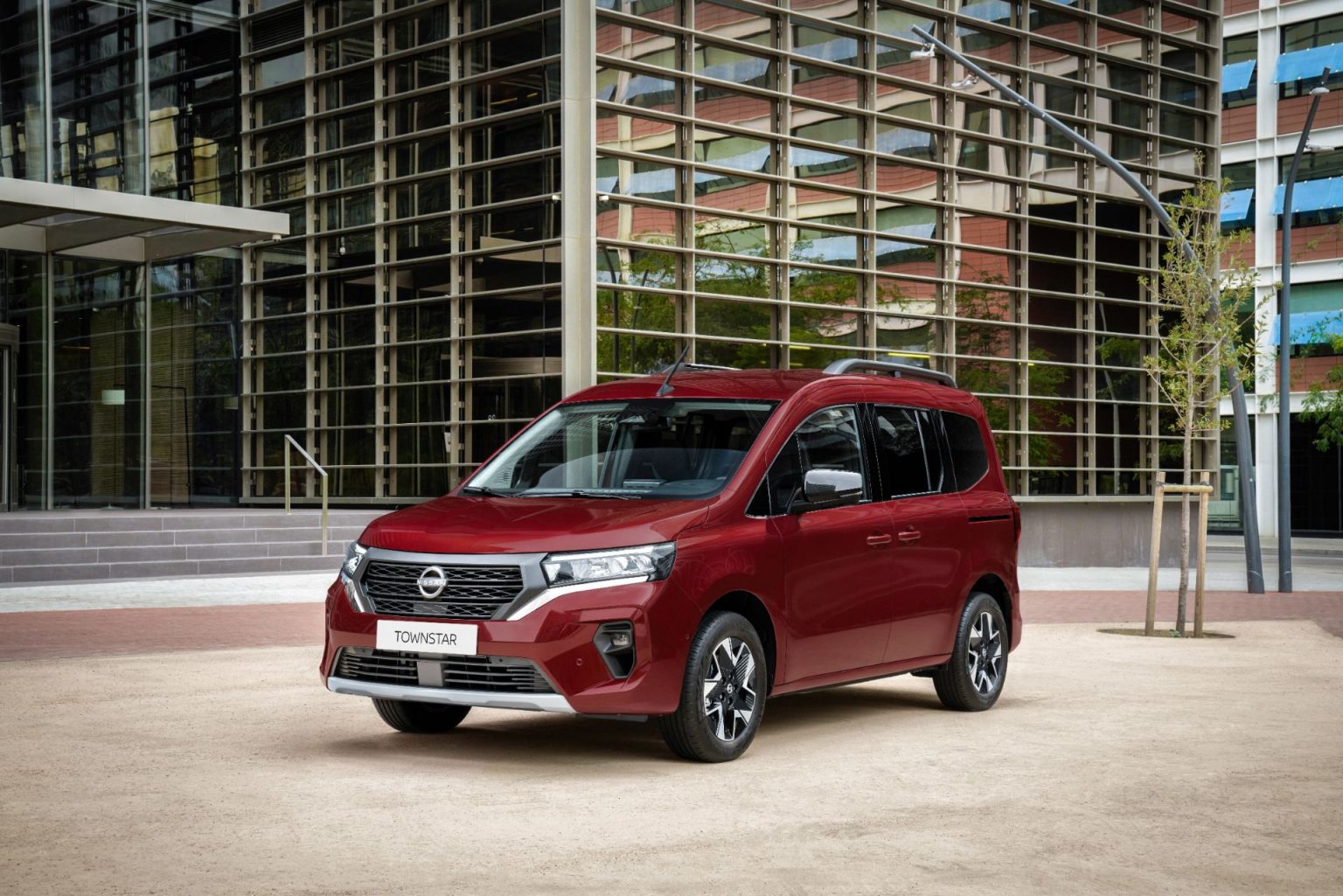nissan townstar 2