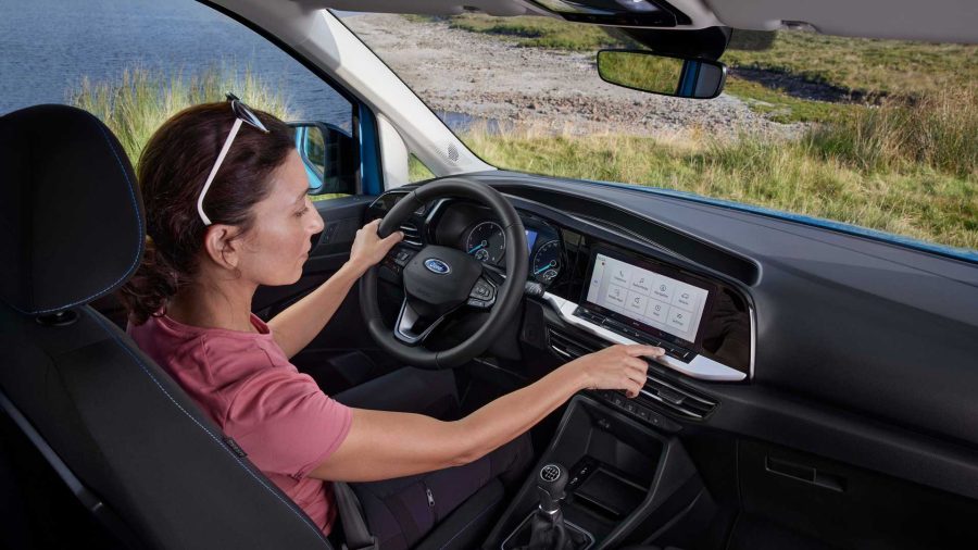 2022 ford tourneo connect 4