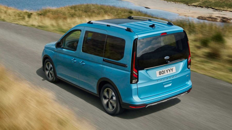 2022 ford tourneo connect 7