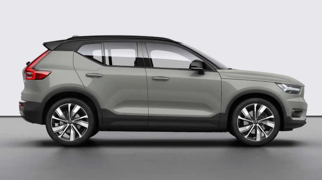 2022 volvo xc40 recharge 2