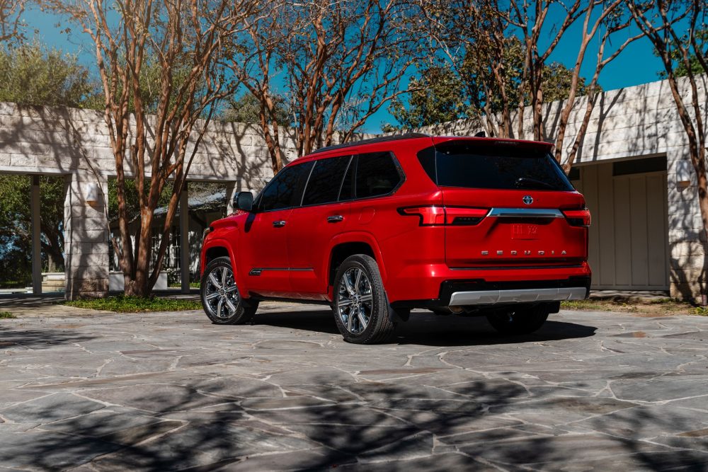 2023 toyota sequoia 2