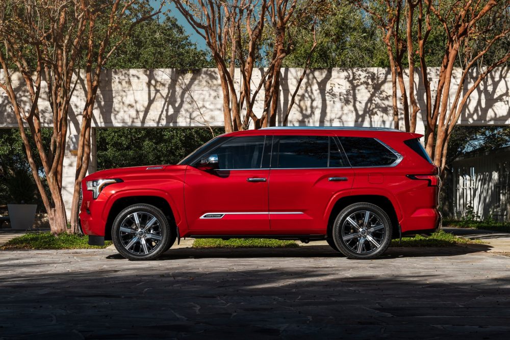 2023 toyota sequoia 3