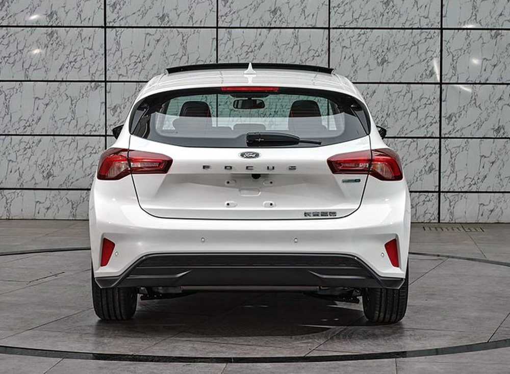 2023 ford focus 3
